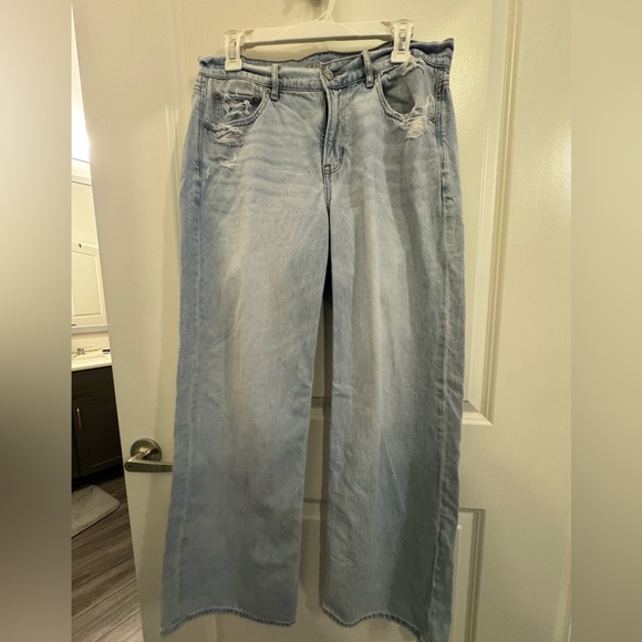 American Eagle Outfitters Denim - American Eagle Outfitters Low Rise skater Jean